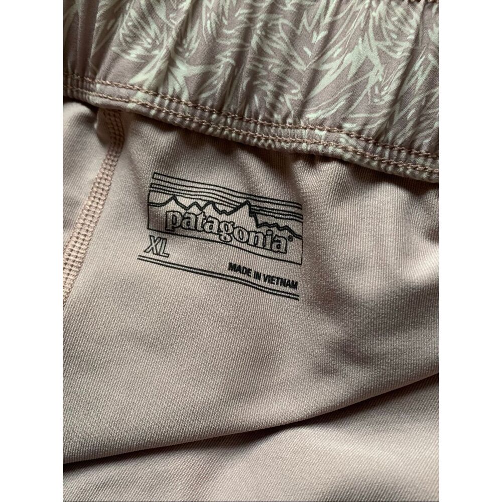 NEW NWOT PATAGONIA Fleetwith tan PRINT Wrap Skirt Skort sz XL - Picture 2 of 8
